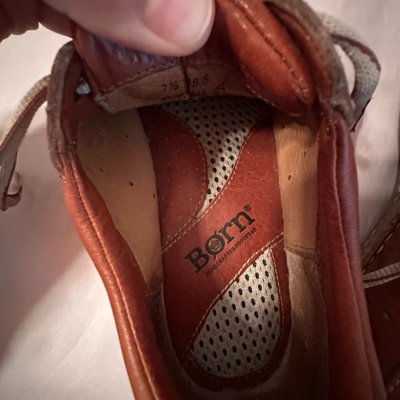 Brown leather lace ups - Picture 3 of 10